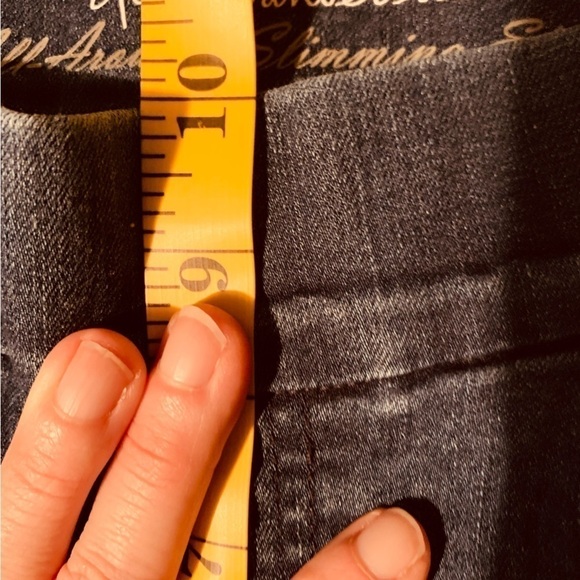 Gloria Vanderbilt All Around Sliming Effect Size 8 Pull On Stretch Blue Jeans - Picture 11 of 12